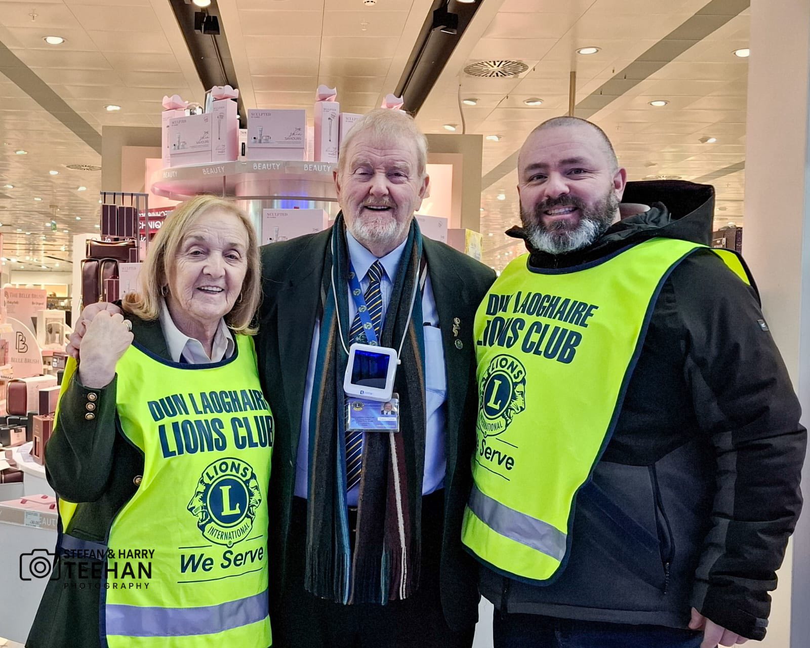Community members attending a Lions Club fundraiser